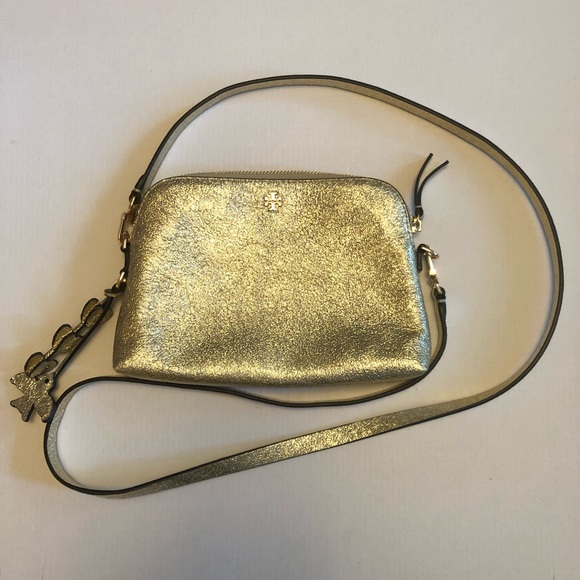 Tory Burch Handbags - Tory Burch gold crossbody bag